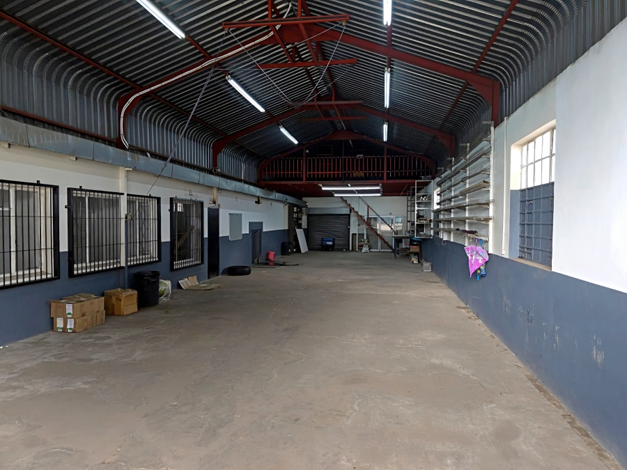 To Let Commercial Property for Rent in Witbank Ext 41 Mpumalanga