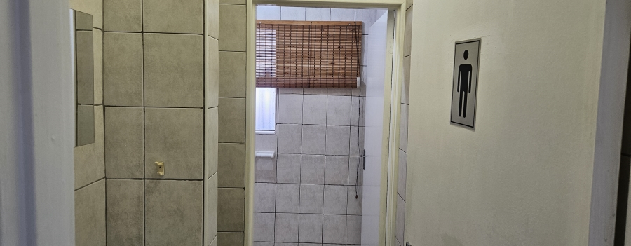To Let Commercial Property for Rent in Witbank Ext 41 Mpumalanga