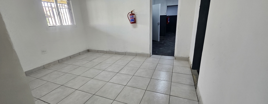 To Let Commercial Property for Rent in Witbank Ext 41 Mpumalanga