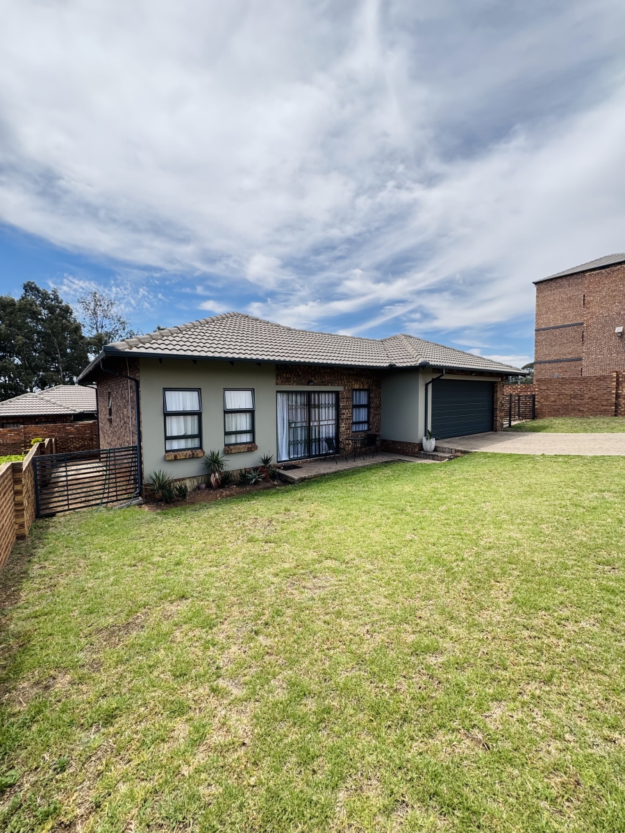 3 Bedroom Property for Sale in Witbank Ext 10 Mpumalanga