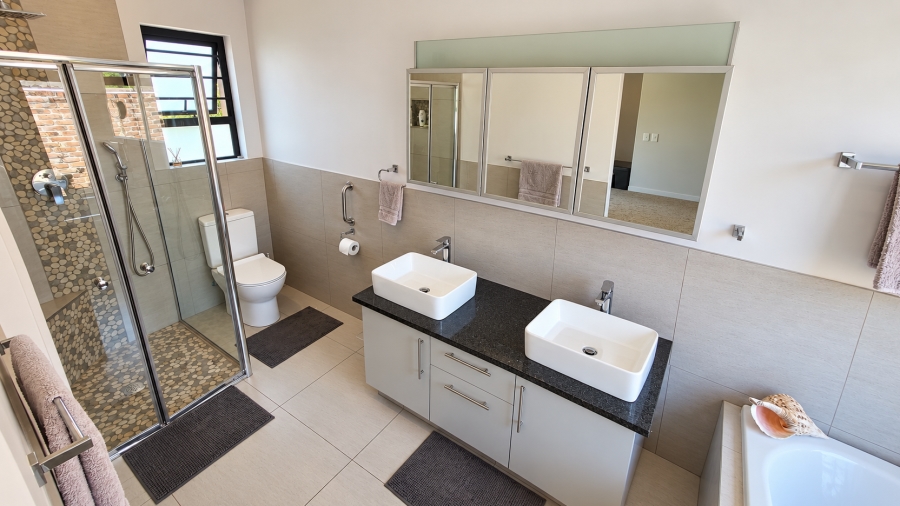 3 Bedroom Property for Sale in Nelspruit Ext 14 Mpumalanga