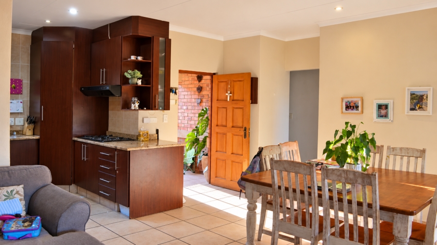 To Let 3 Bedroom Property for Rent in Sonheuwel Ext 1 Mpumalanga