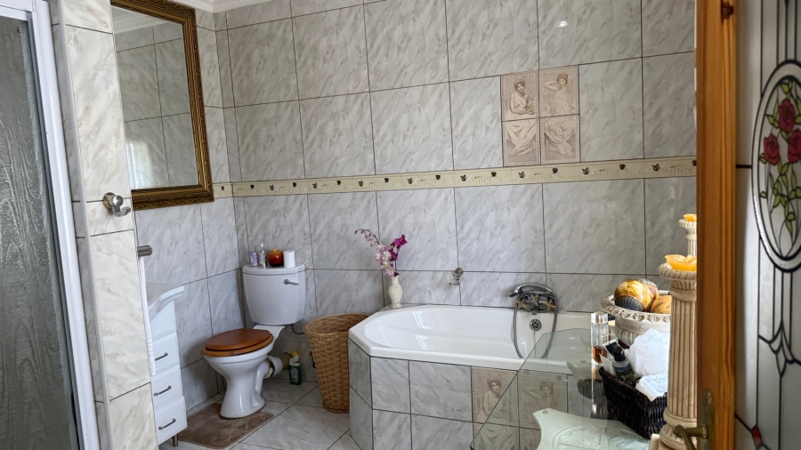 2 Bedroom Property for Sale in White River Ext 3 Mpumalanga