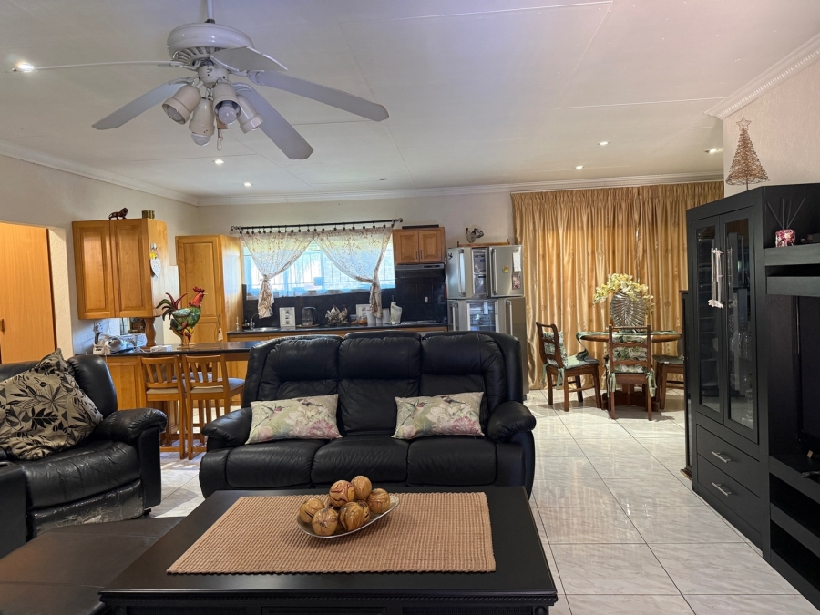 2 Bedroom Property for Sale in White River Ext 3 Mpumalanga