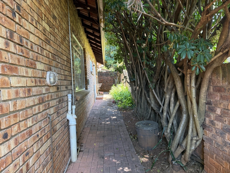 2 Bedroom Property for Sale in White River Ext 3 Mpumalanga