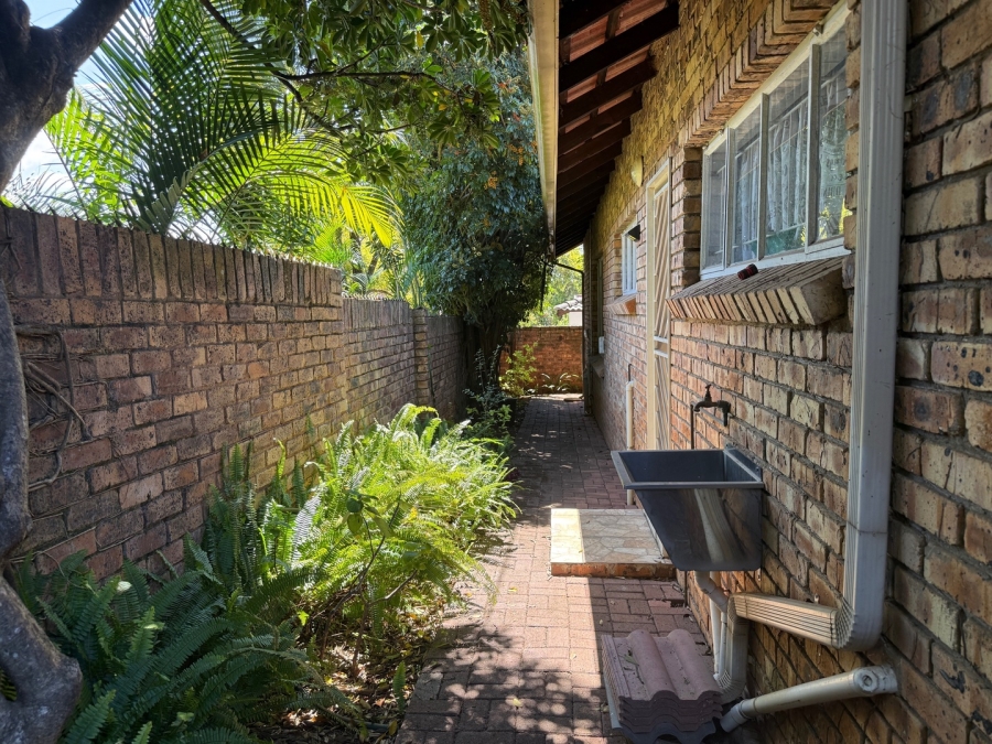2 Bedroom Property for Sale in White River Ext 3 Mpumalanga