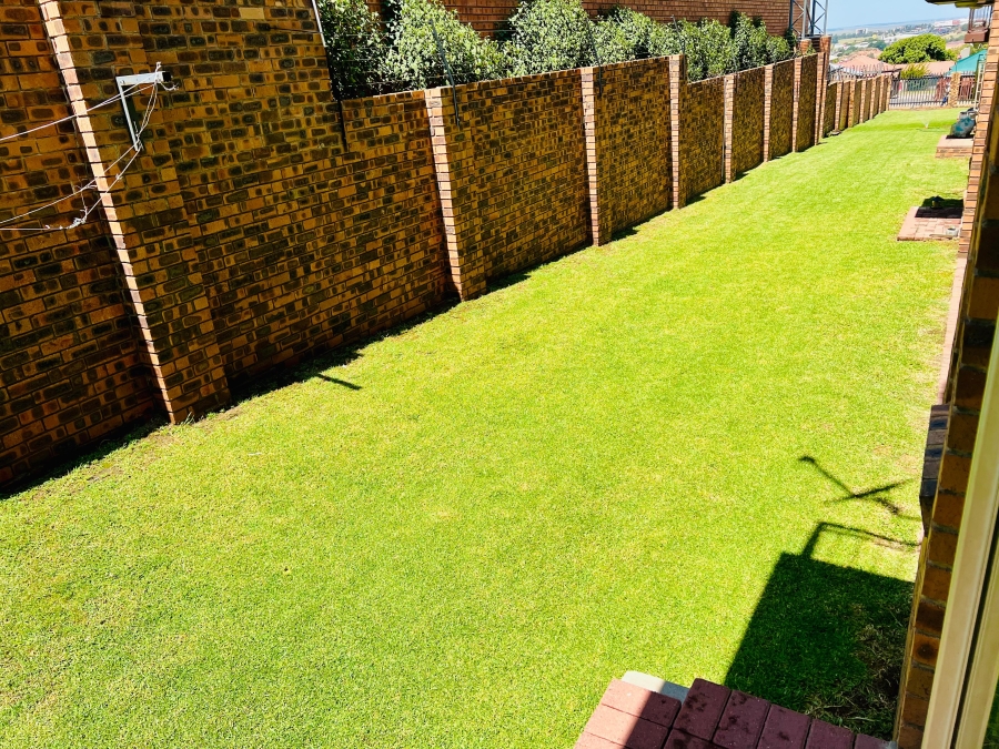 To Let 2 Bedroom Property for Rent in Del Judor Mpumalanga