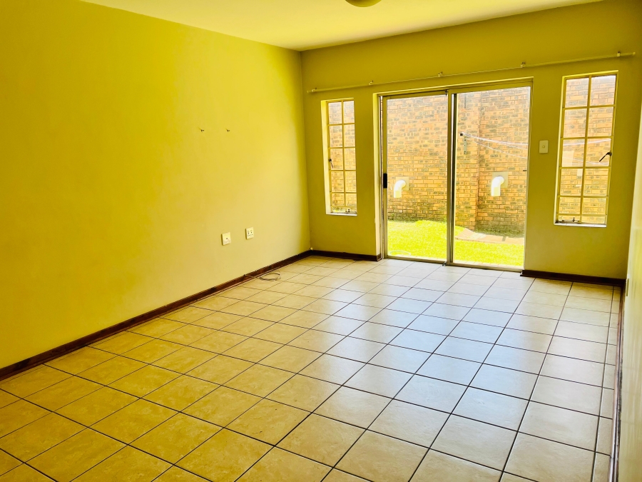 To Let 2 Bedroom Property for Rent in Del Judor Mpumalanga