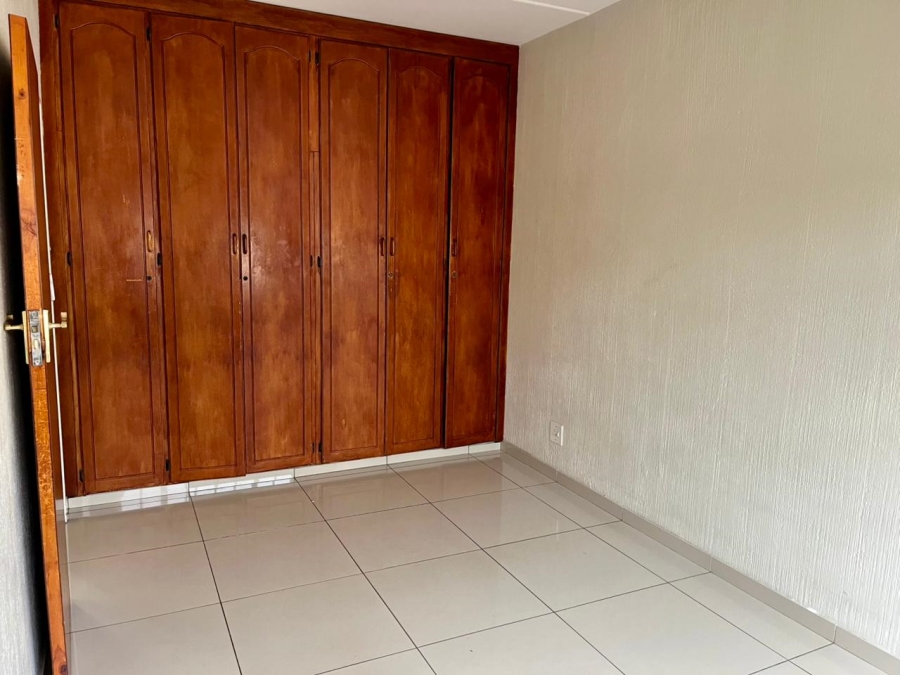 To Let 2 Bedroom Property for Rent in Die Heuwel Mpumalanga