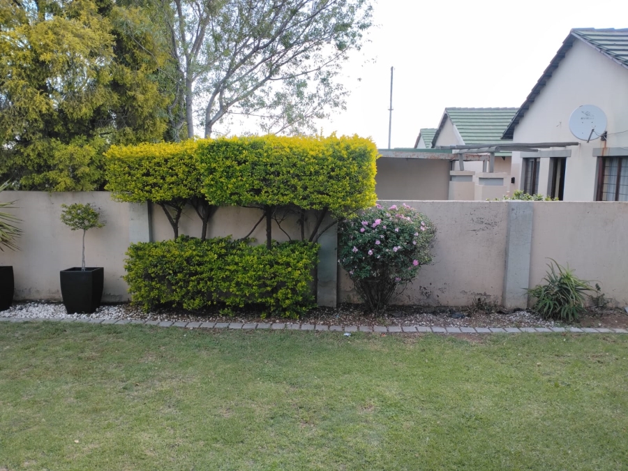 2 Bedroom Property for Sale in Tasbet Park Ext 1 Mpumalanga