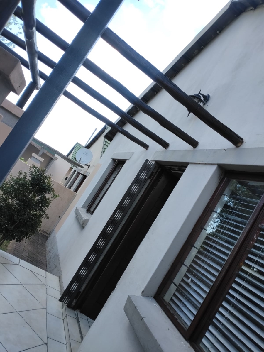 2 Bedroom Property for Sale in Tasbet Park Ext 1 Mpumalanga