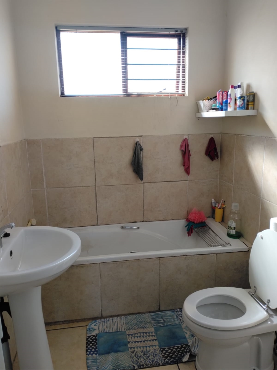 2 Bedroom Property for Sale in Tasbet Park Ext 1 Mpumalanga