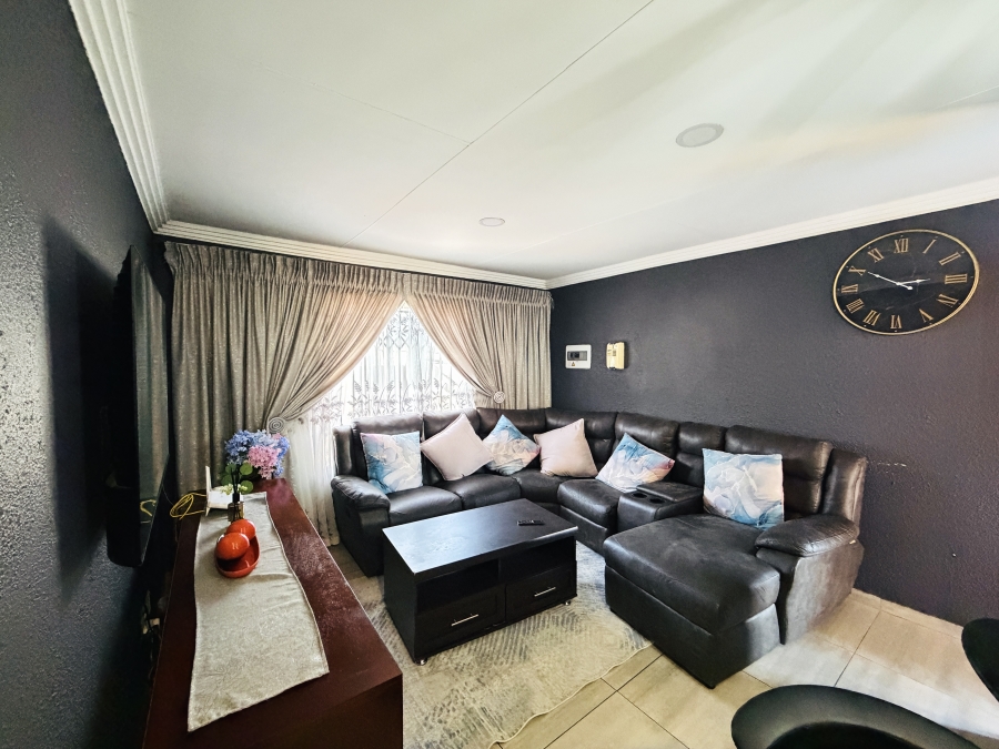 3 Bedroom Property for Sale in Hlalamandi Mpumalanga