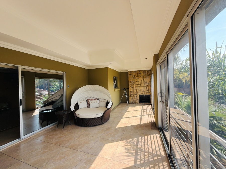 7 Bedroom Property for Sale in Aerorand Mpumalanga