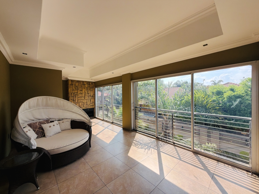 7 Bedroom Property for Sale in Aerorand Mpumalanga