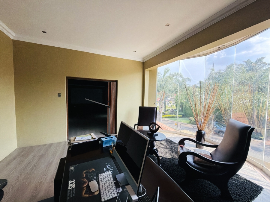 7 Bedroom Property for Sale in Aerorand Mpumalanga