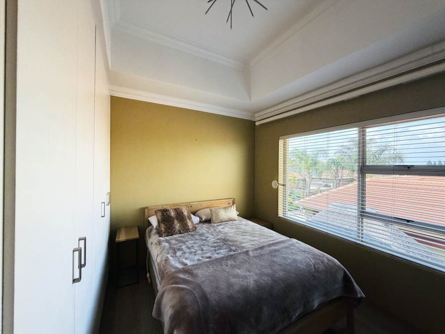 7 Bedroom Property for Sale in Aerorand Mpumalanga