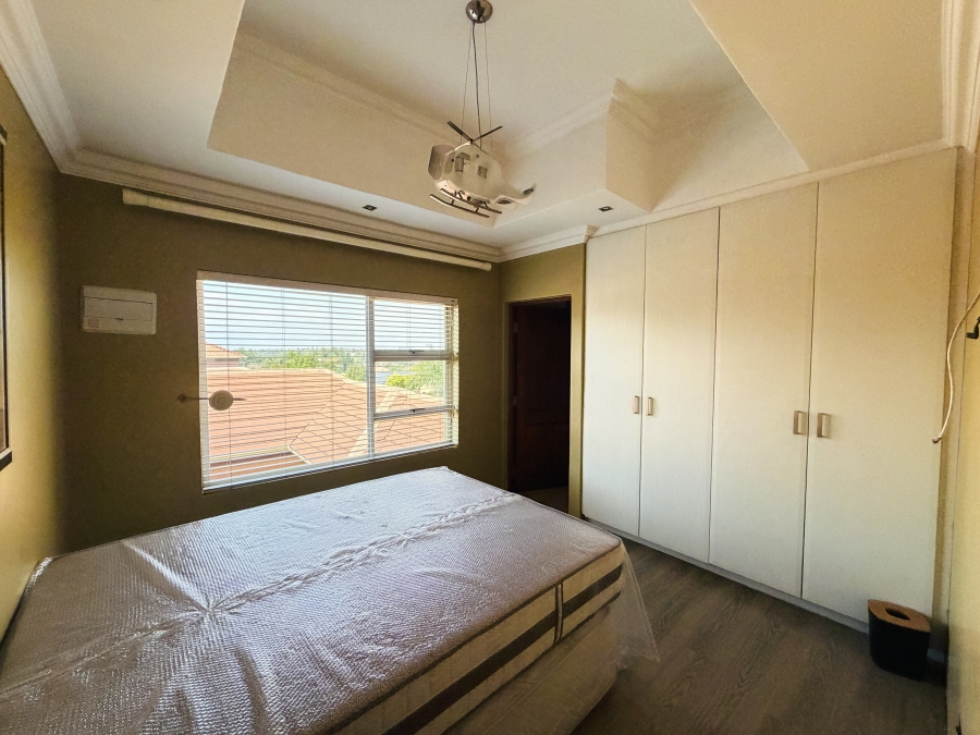 7 Bedroom Property for Sale in Aerorand Mpumalanga