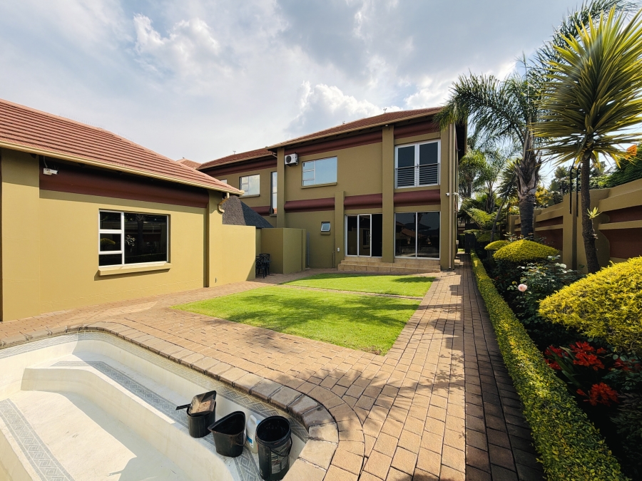 7 Bedroom Property for Sale in Aerorand Mpumalanga