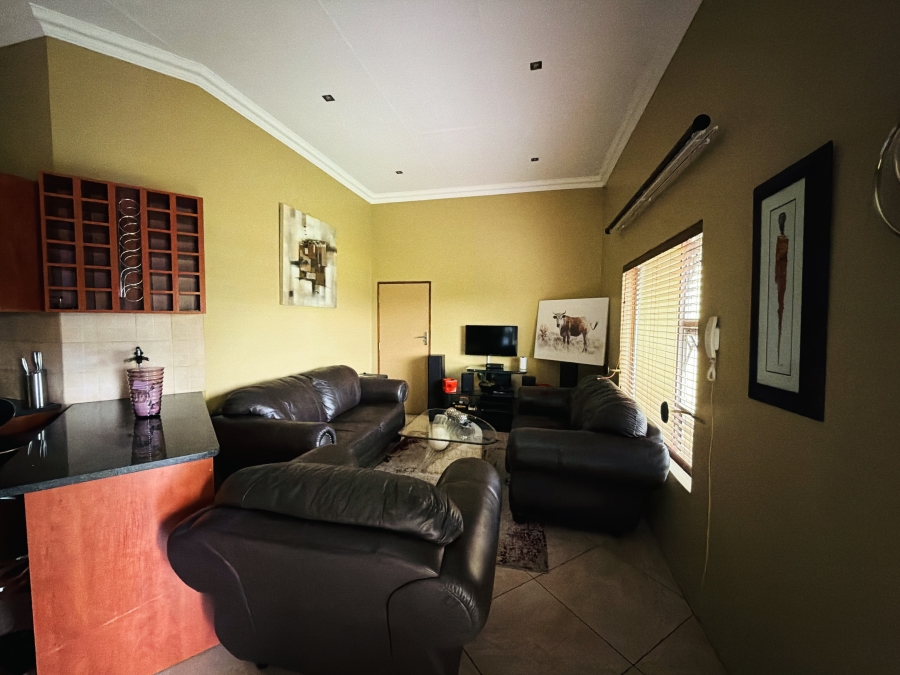 7 Bedroom Property for Sale in Aerorand Mpumalanga
