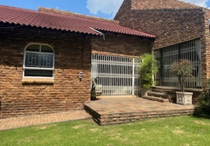 5 Bedroom Property for Sale in Kinross Mpumalanga
