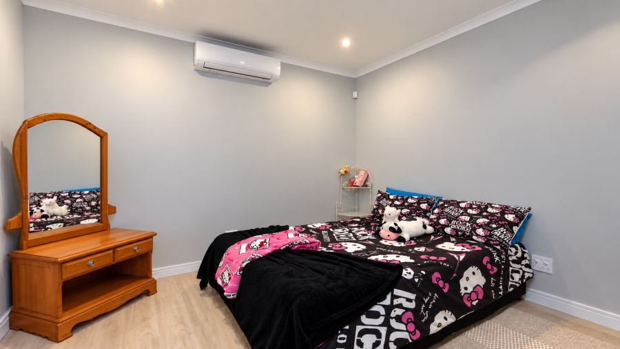 4 Bedroom Property for Sale in Marloth Park Mpumalanga