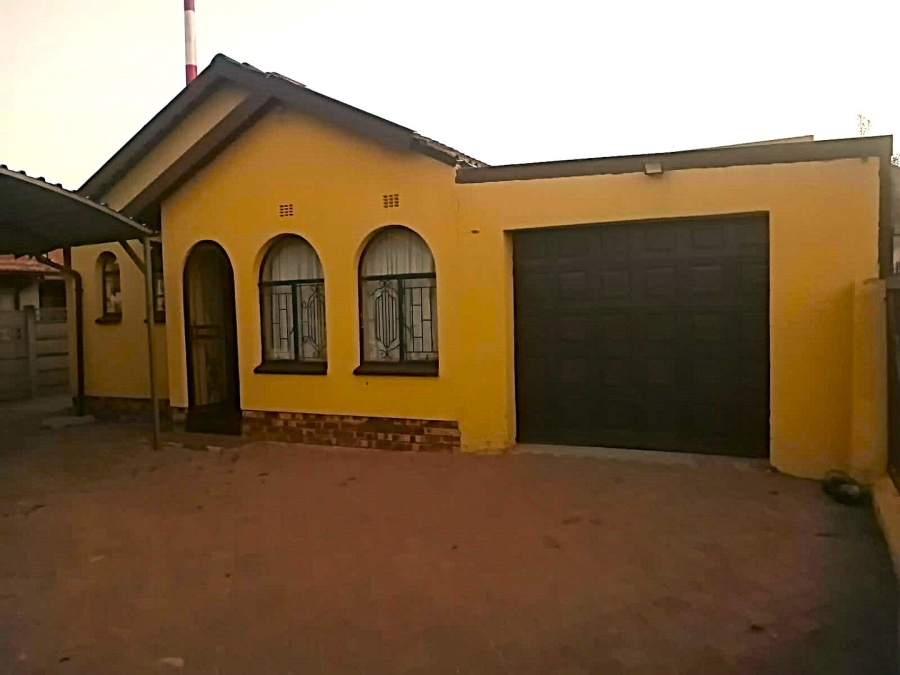 5 Bedroom Property for Sale in Kwaguqa Ext 7 Mpumalanga