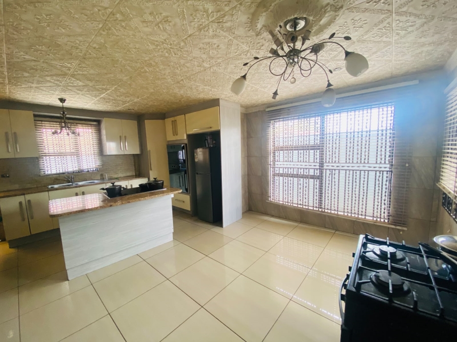 To Let 4 Bedroom Property for Rent in Duvha Park Mpumalanga