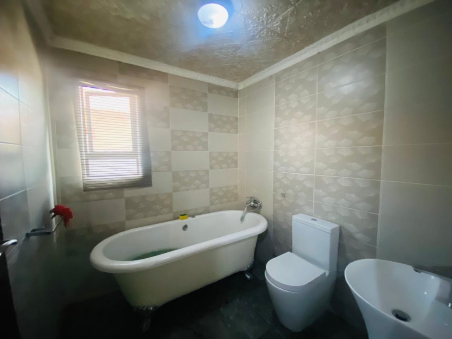 To Let 4 Bedroom Property for Rent in Duvha Park Mpumalanga