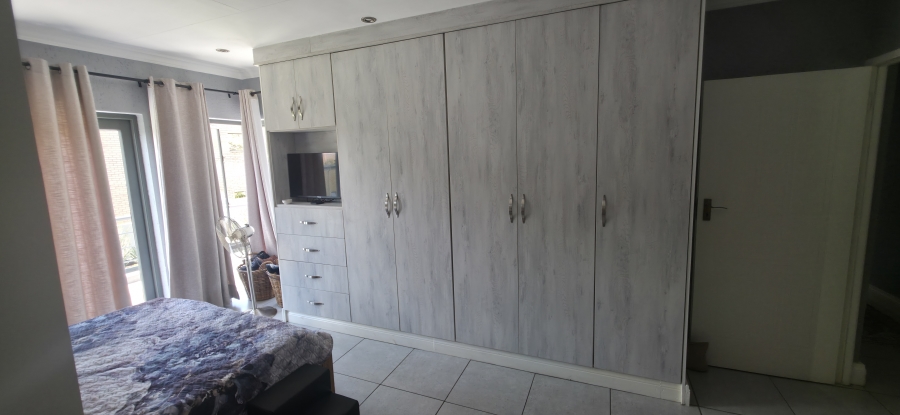 4 Bedroom Property for Sale in Bankenveld Mpumalanga