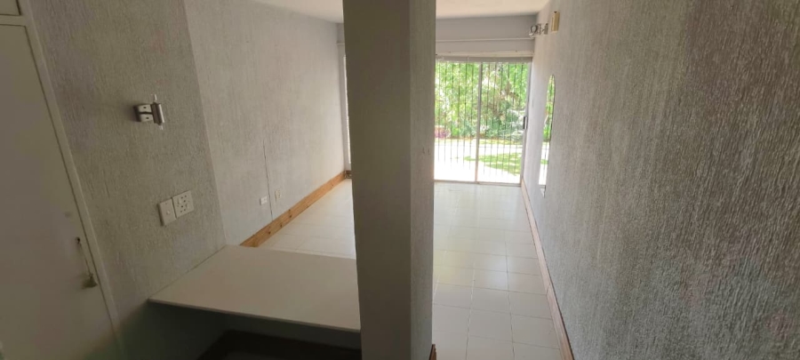 To Let 4 Bedroom Property for Rent in Steiltes Mpumalanga