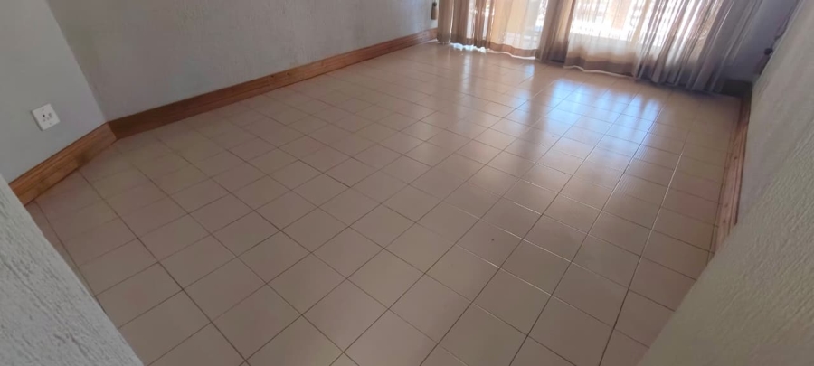 To Let 4 Bedroom Property for Rent in Steiltes Mpumalanga