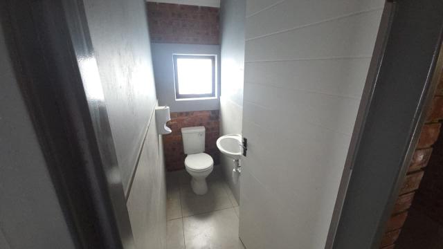 To Let Commercial Property for Rent in SAE Business Park Mpumalanga
