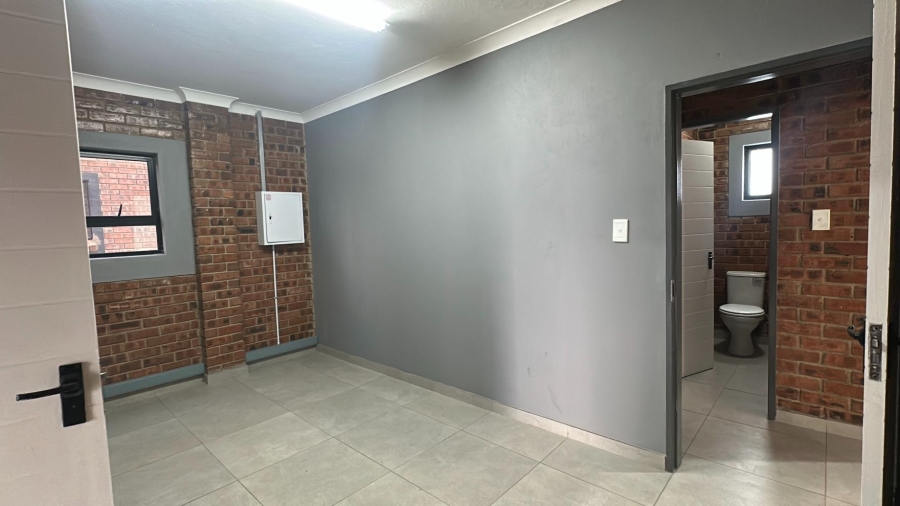 To Let Commercial Property for Rent in SAE Business Park Mpumalanga