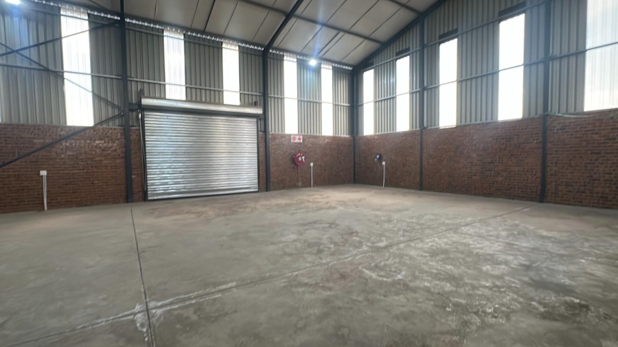 To Let Commercial Property for Rent in SAE Business Park Mpumalanga