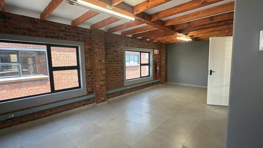 To Let Commercial Property for Rent in SAE Business Park Mpumalanga