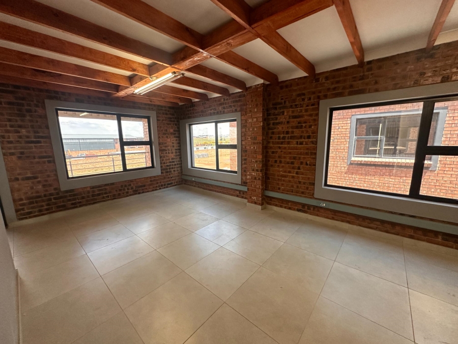 To Let Commercial Property for Rent in SAE Business Park Mpumalanga