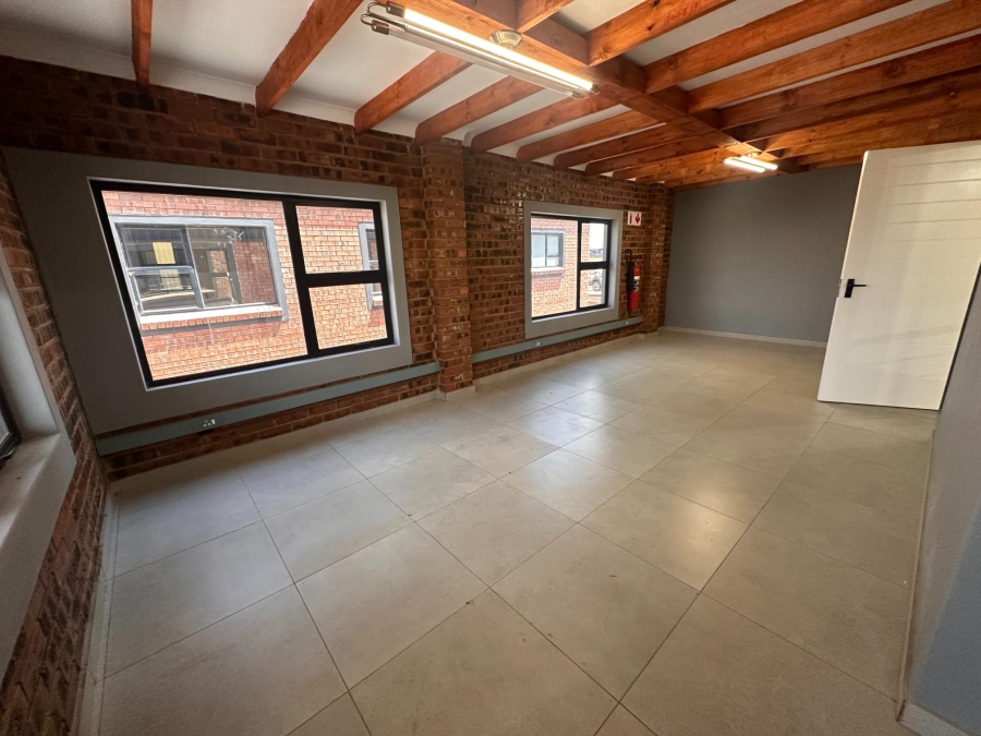 To Let Commercial Property for Rent in SAE Business Park Mpumalanga