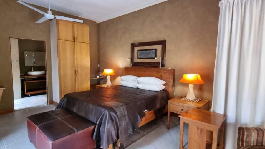 10 Bedroom Property for Sale in White River Ext 5 Mpumalanga