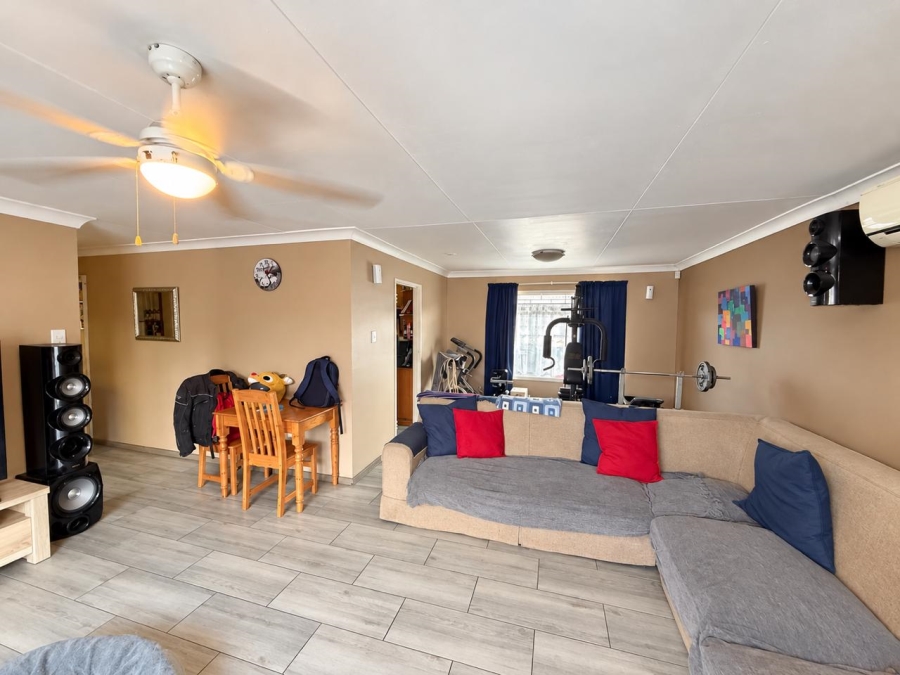 3 Bedroom Property for Sale in Secunda Mpumalanga