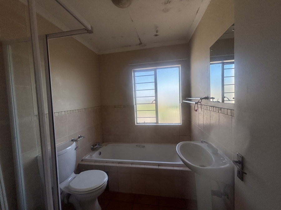 2 Bedroom Property for Sale in Reyno Ridge Mpumalanga