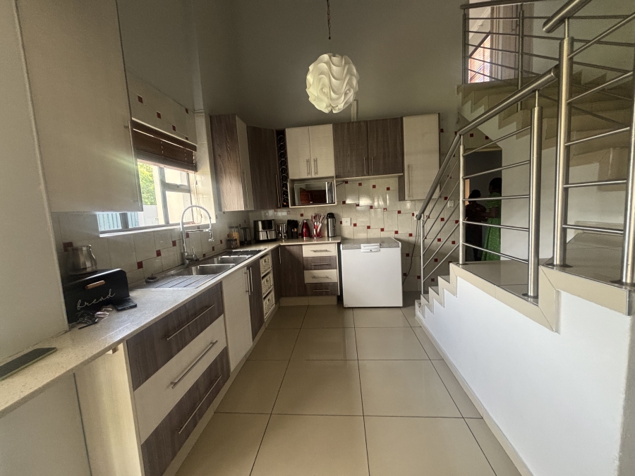 4 Bedroom Property for Sale in Reyno Ridge Mpumalanga