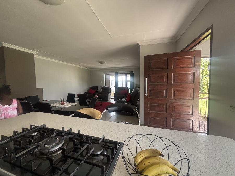 4 Bedroom Property for Sale in Reyno Ridge Mpumalanga