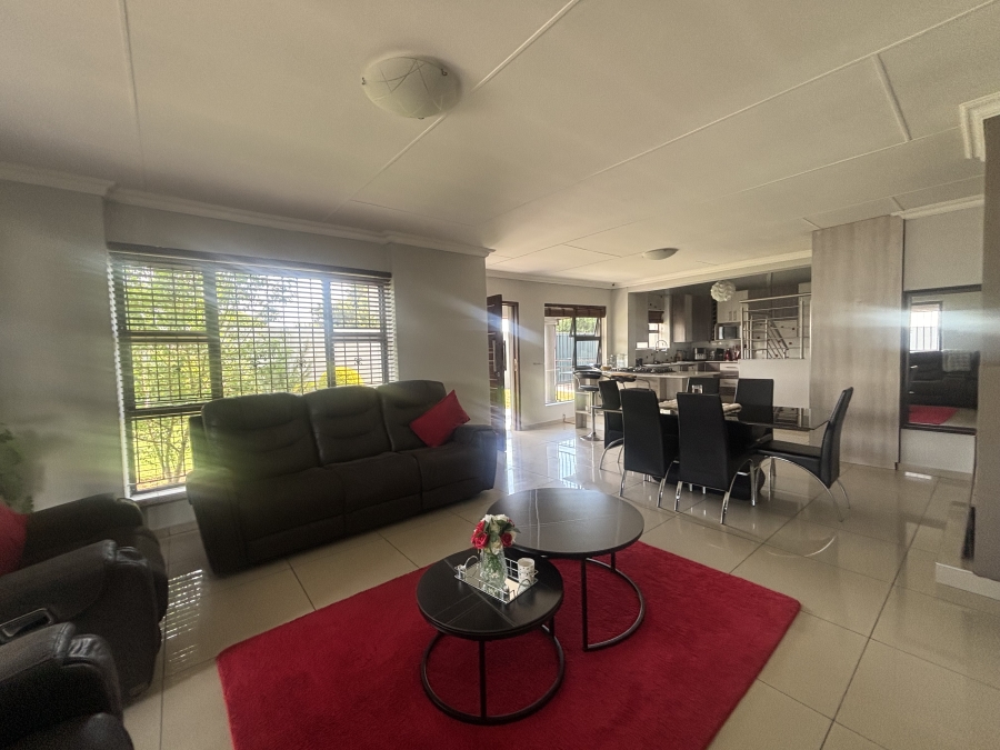 4 Bedroom Property for Sale in Reyno Ridge Mpumalanga