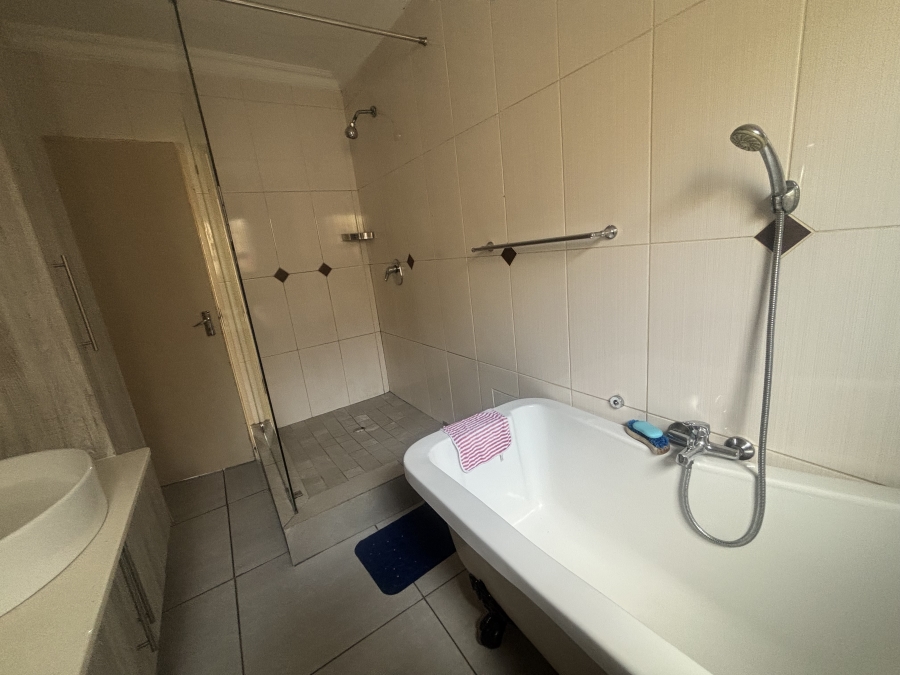 4 Bedroom Property for Sale in Reyno Ridge Mpumalanga