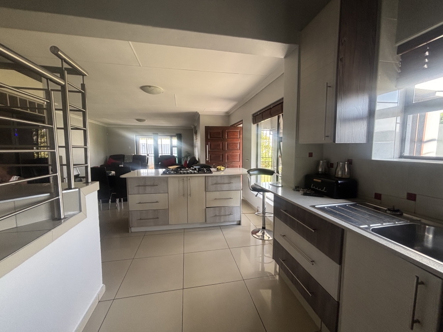 4 Bedroom Property for Sale in Reyno Ridge Mpumalanga