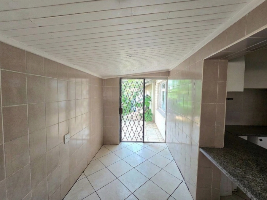 6 Bedroom Property for Sale in Tasbet Park Mpumalanga