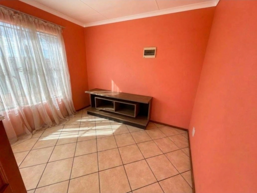 3 Bedroom Property for Sale in Klarinet Mpumalanga