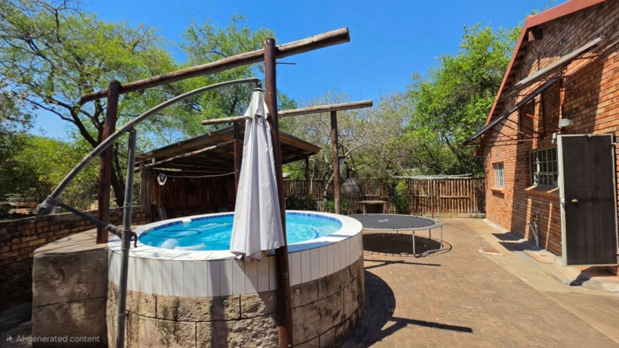 5 Bedroom Property for Sale in Marloth Park Mpumalanga