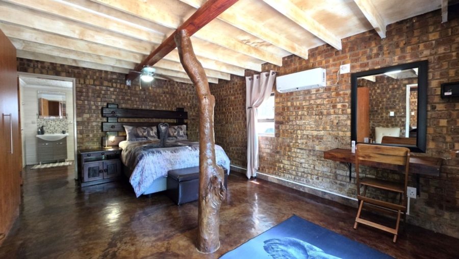 3 Bedroom Property for Sale in Marloth Park Mpumalanga
